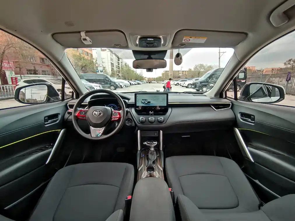 Corolla Cross 2024 2.0L Pioneer Edition
