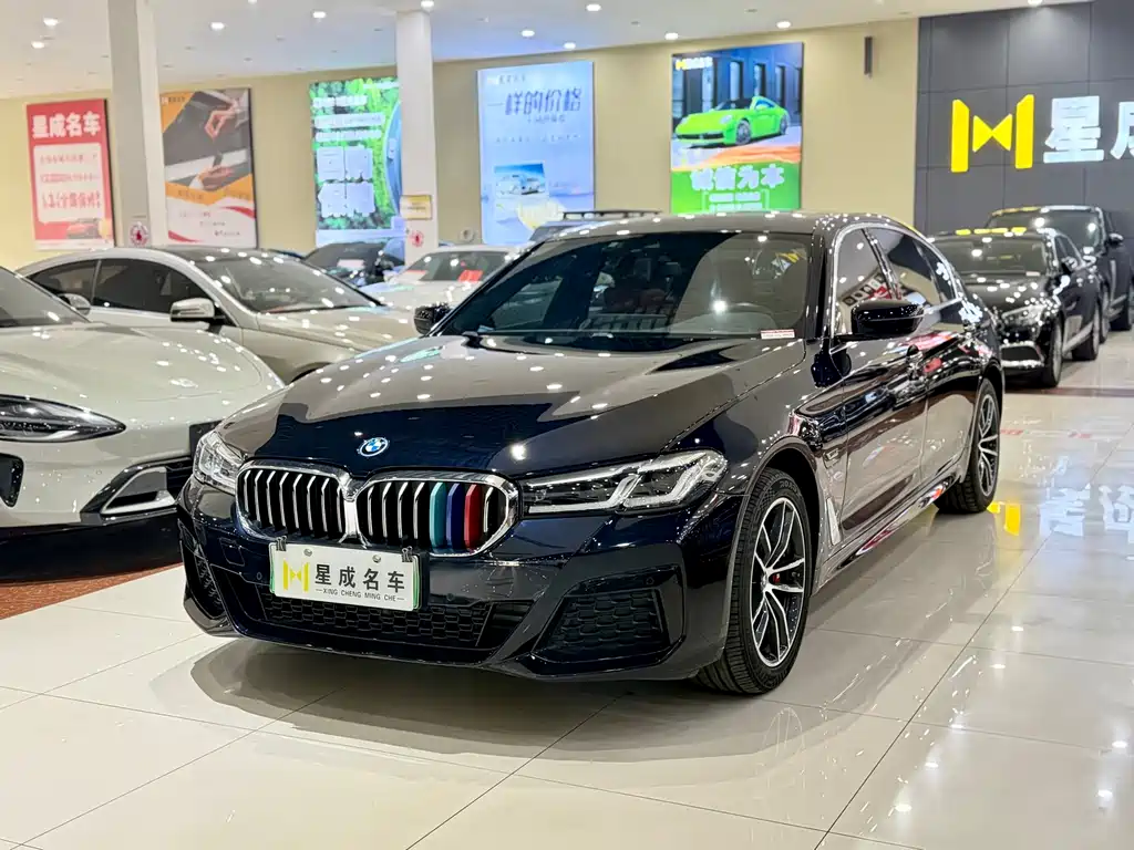BMW 5 Series Plug-in Hybrid 2021 535Le M Sport Package