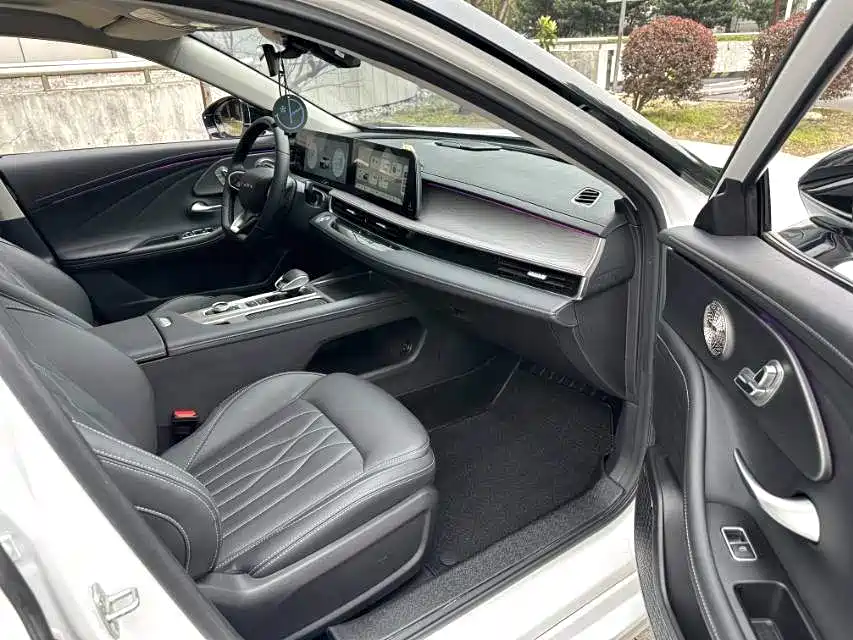 Chery Arrizo 8 2024 1.6T DCT Rui
