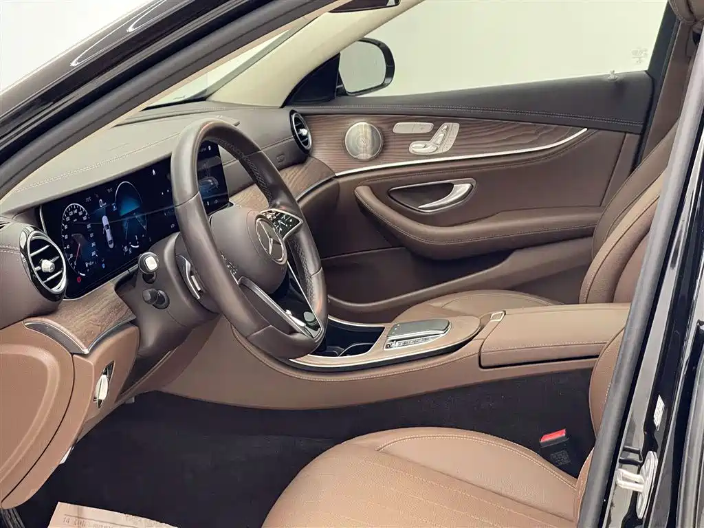 Mercedes-Benz E-Class 2022 Facelift E 300 L Luxury