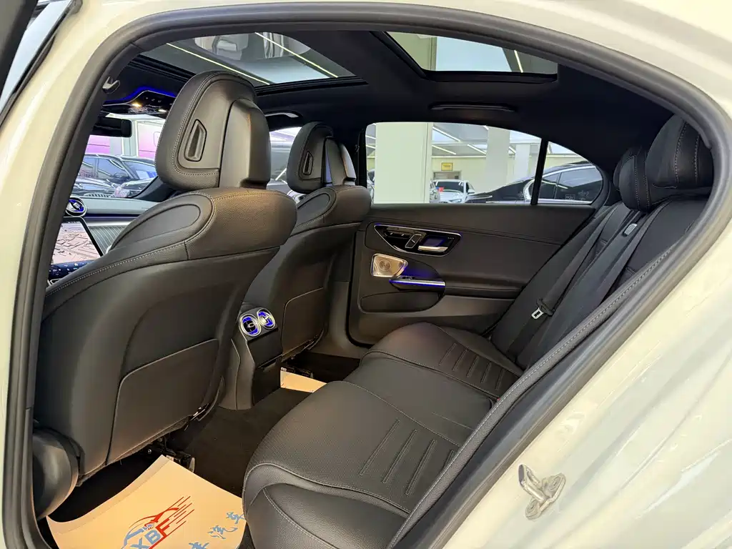 Mercedes-Benz C-Class 2022 C 260 L皓夜 Sport Edition