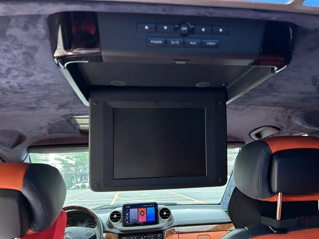 Mercedes-Benz Viano 2013 3.0L Navigator Edition