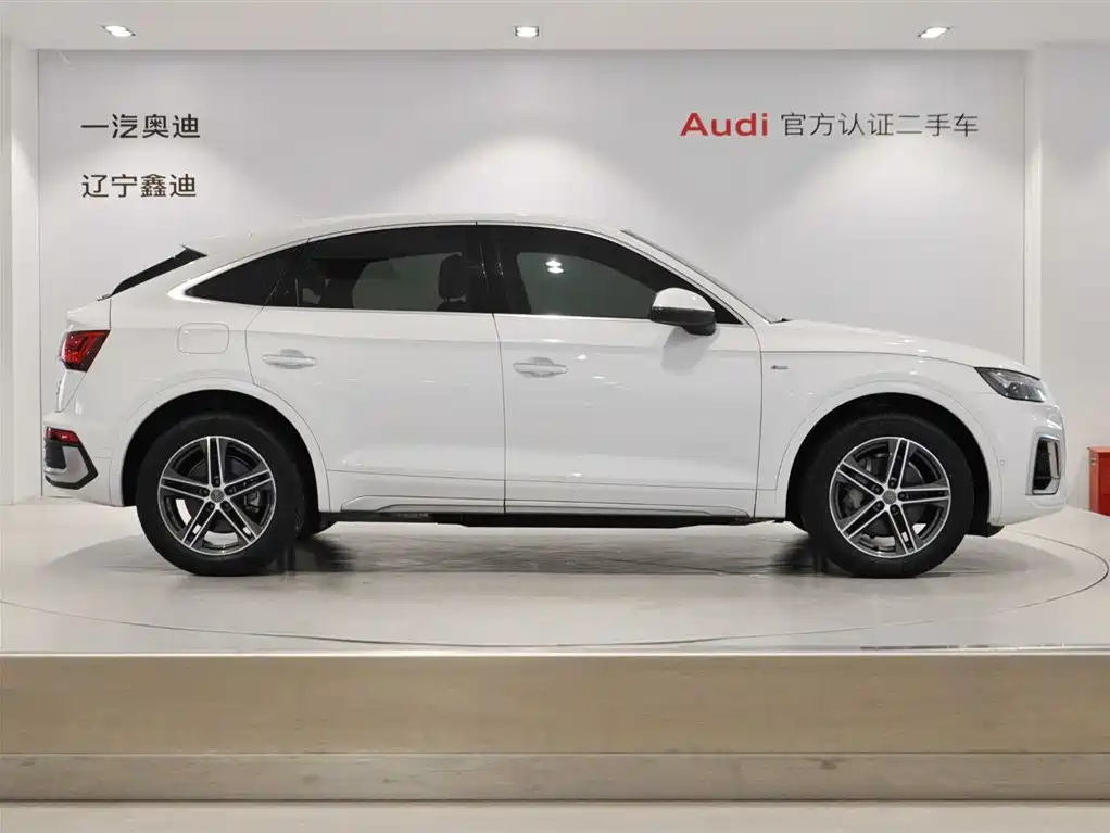 Audi Q5L Sportback 2021 40 TFSI Fashion