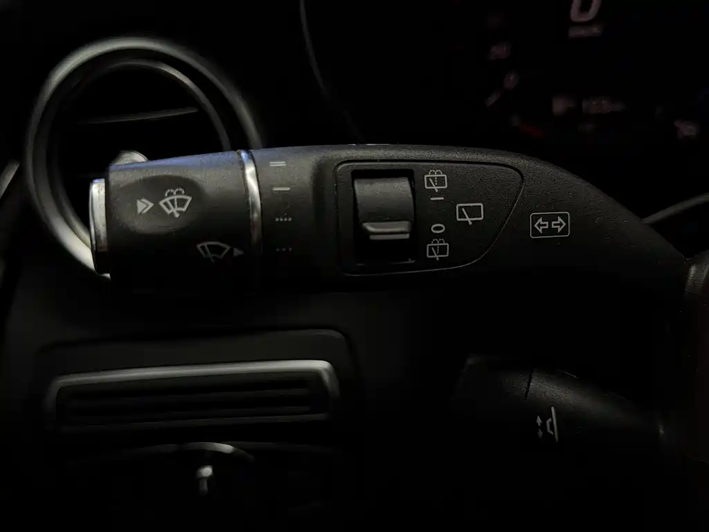 Mercedes-Benz GLC 2022 Facelift GLC 260 L 4MATIC Dynamic