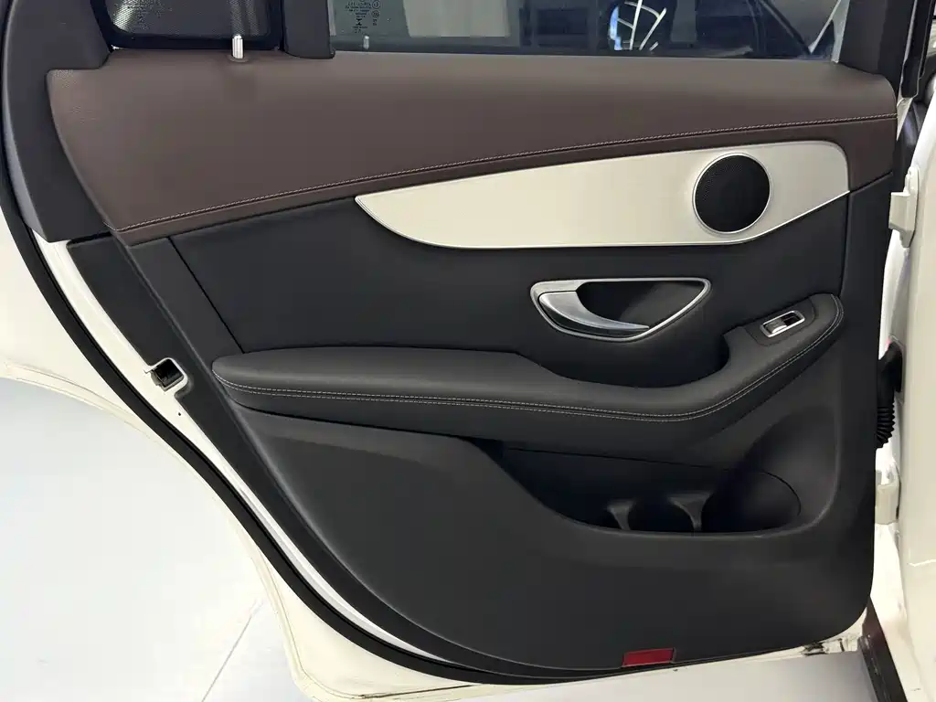 Mercedes-Benz GLC 2022 Facelift GLC 260 L 4MATIC Dynamic