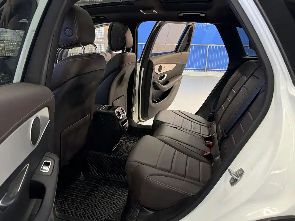 Mercedes-Benz GLC 2022 Facelift GLC 260 L 4MATIC Dynamic
