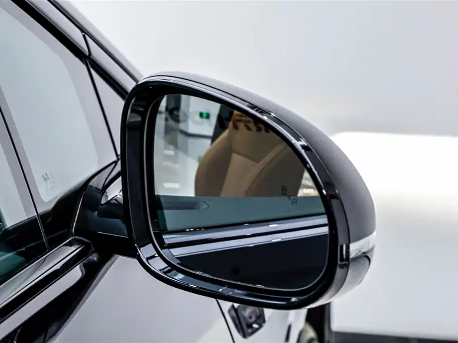 Li Auto i6 2025 AWD Standard Edition