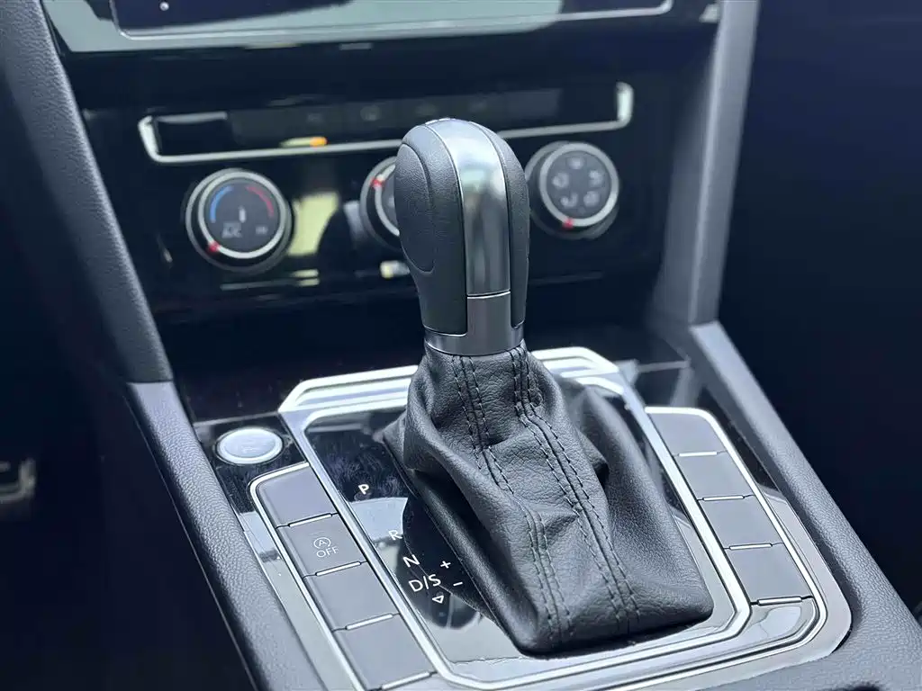 Magotan 2023 2 Million Edition 280TSI DSG Comfort