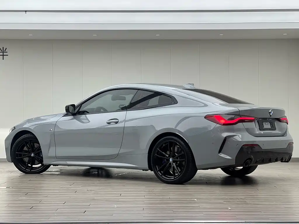 BMW 4 Series 2022 425i M Sport Night Edition - фото 16