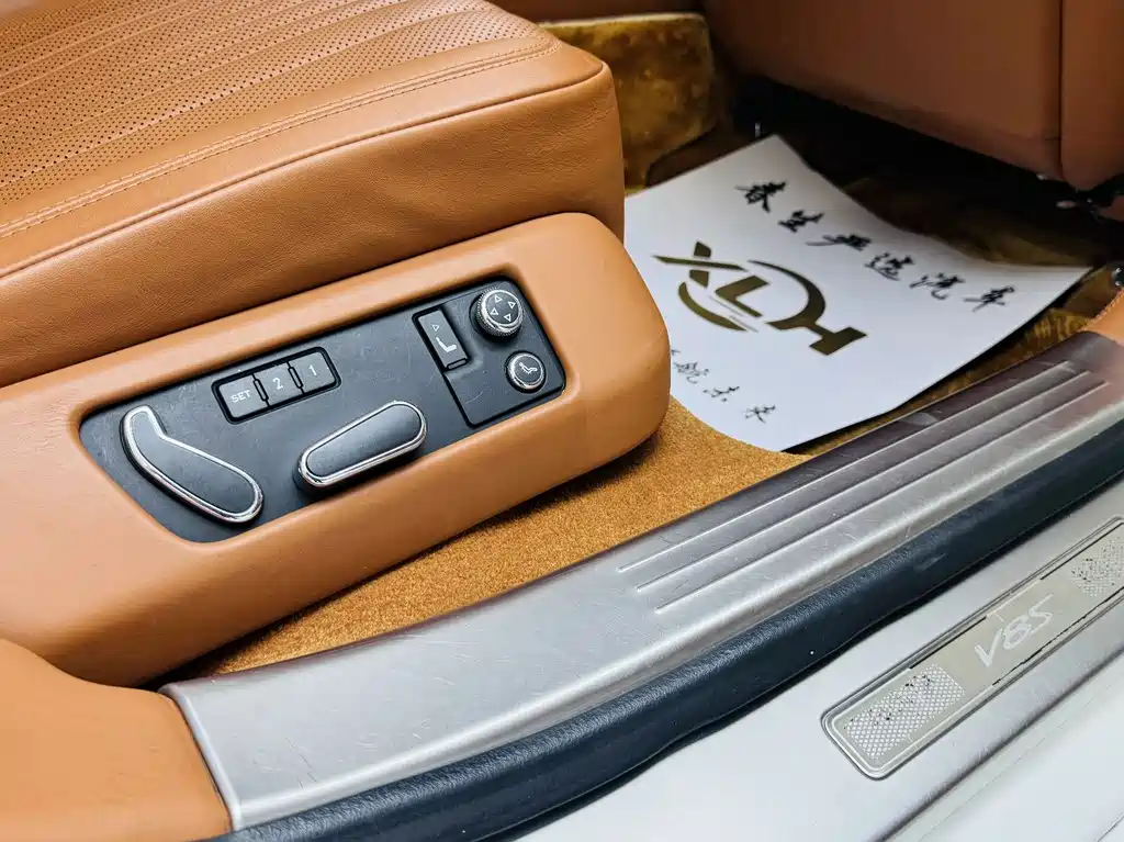 Bentley Flying Spur 2017 4.0T V8 Standard Edition
