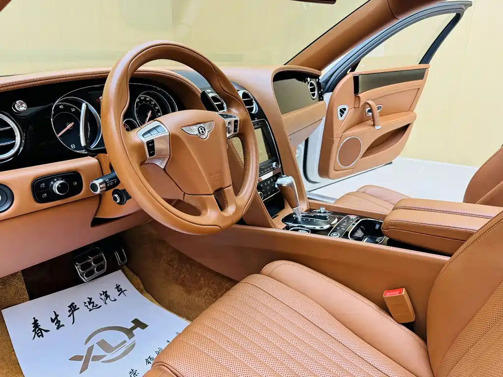 Bentley Flying Spur 2017 4.0T V8 Standard Edition