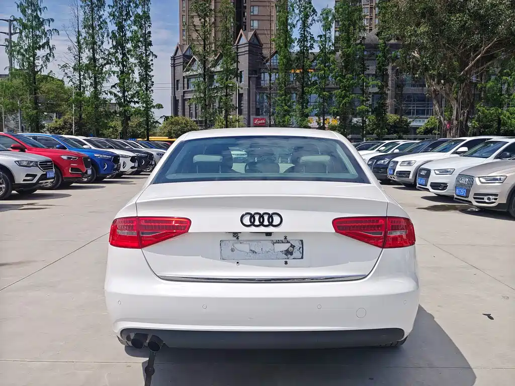 Audi A4L 2013 35 TFSI Automatic Standard