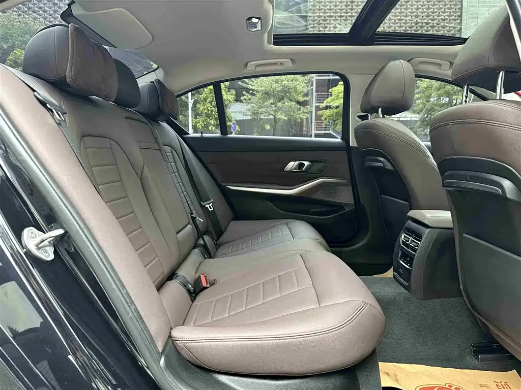 BMW 3 Series 2020 320Li M Sport Package - фото 20