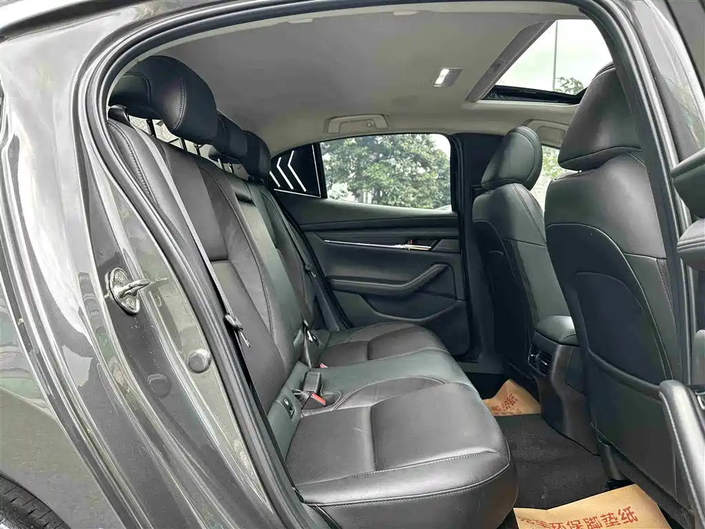 Mazda 3 Axela 2021 2.0L Automatic Zhiya Edition