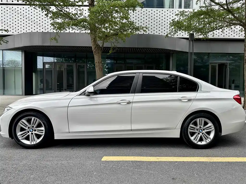 BMW 3 Series 2017 320Li Fashion Edition
