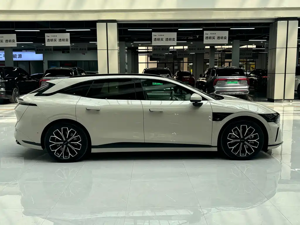 Zeekr 007GT 2025 RWD Intelligent Driving Edition 75kWh