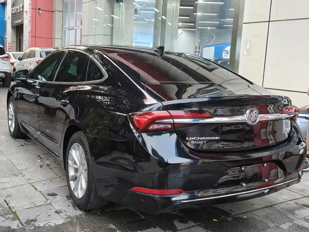 Buick LaCrosse 2021 552T Luxury