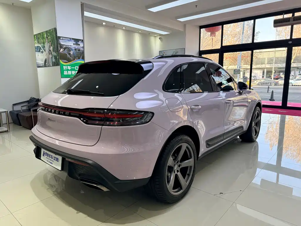 2025 Porsche Macan 2.0T Dream Edition