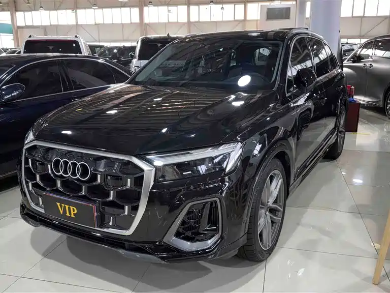 Audi Q7 2023 55 TFSI quattro S Prestige