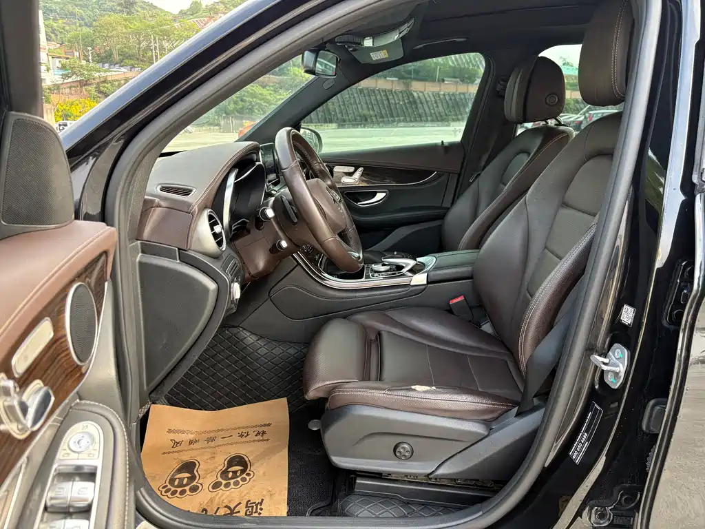 Mercedes-Benz GLC 260 4MATIC