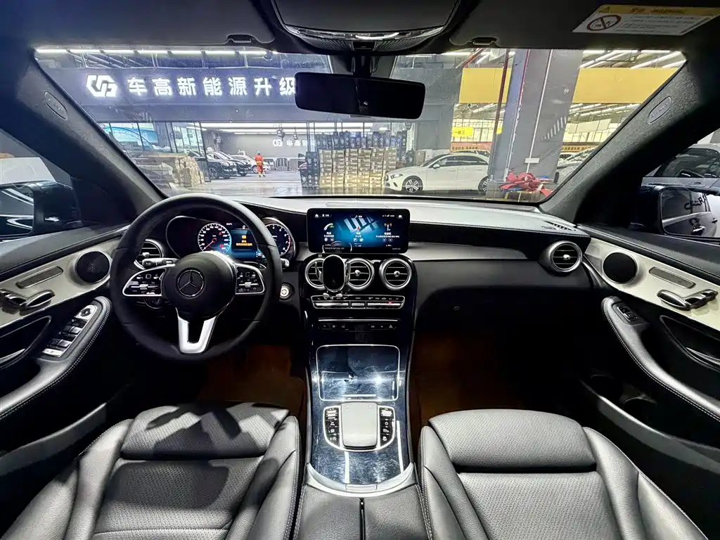 Mercedes-Benz GLC 260 L 4MATIC Dynamic Type