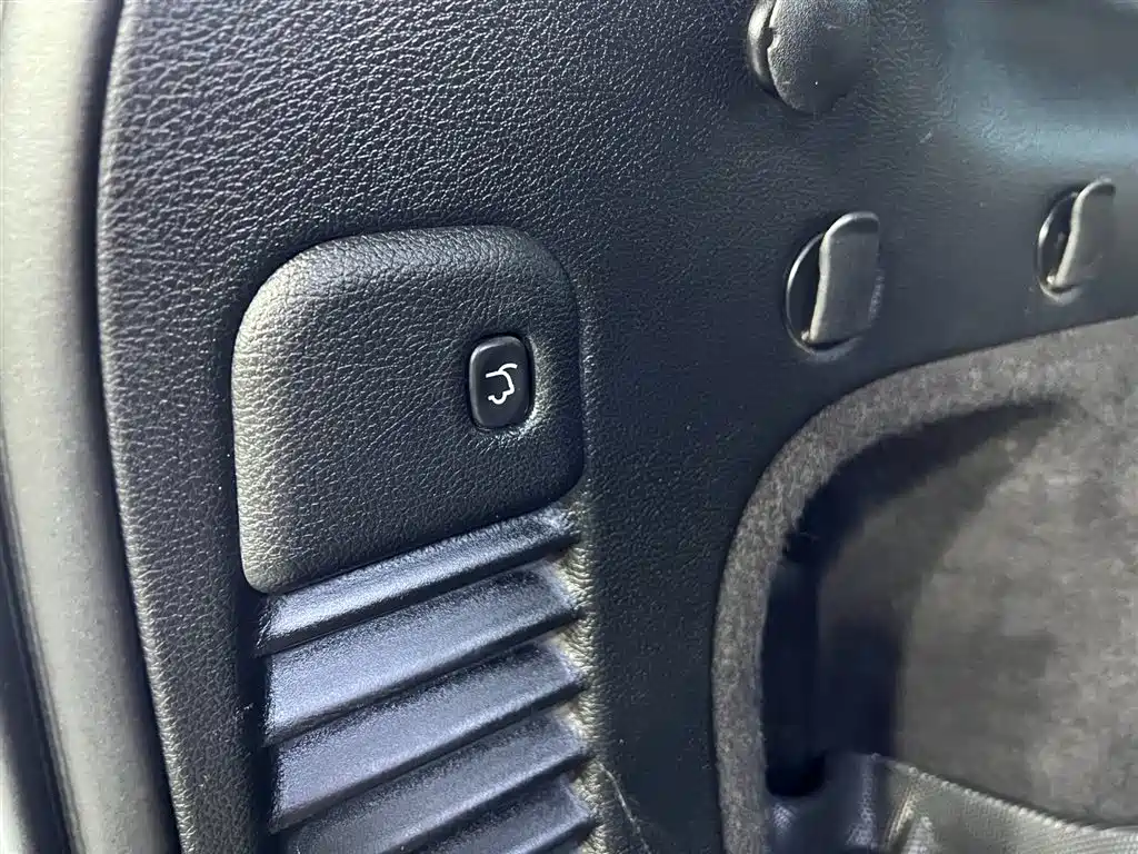 Jeep Grand Cherokee 2017 3.6L Elite Navigation Edition
