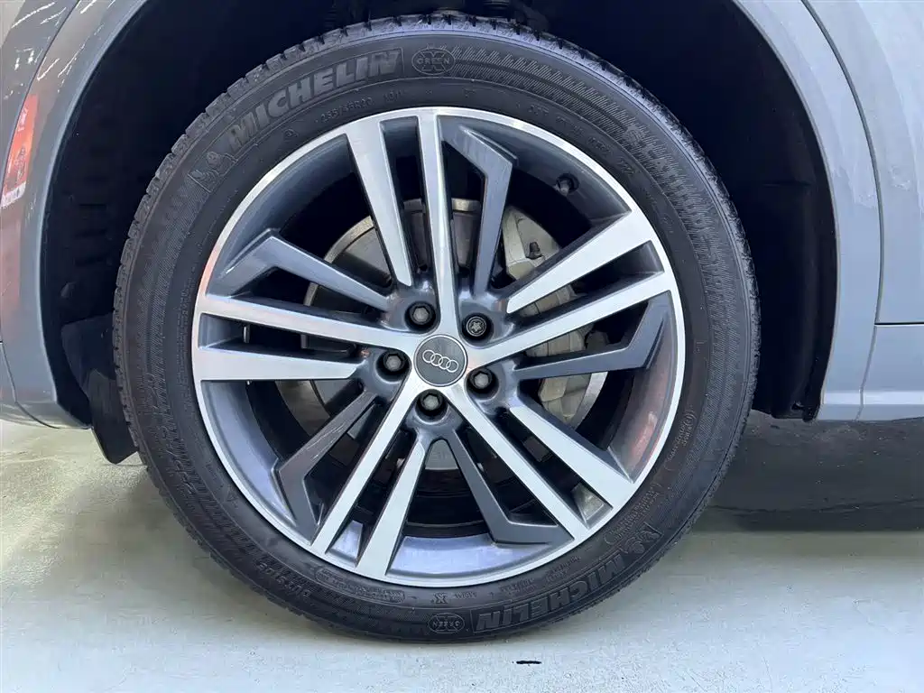 Audi Q5L 2020 45 TFSI Premium Fashion Edition