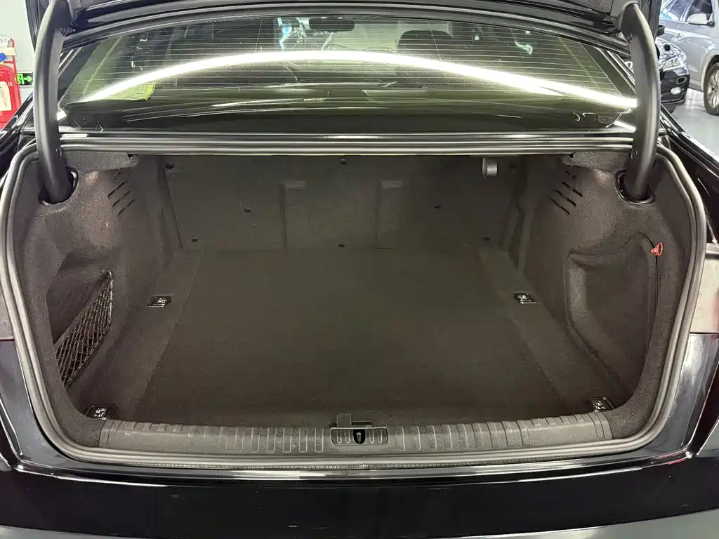 Audi A6L 2019 45 TFSI quattro Prestige Elegant Edition