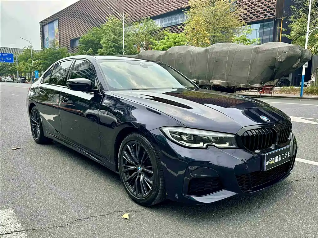 BMW 3 Series 2020 325Li M Sport Night Edition - фото 3