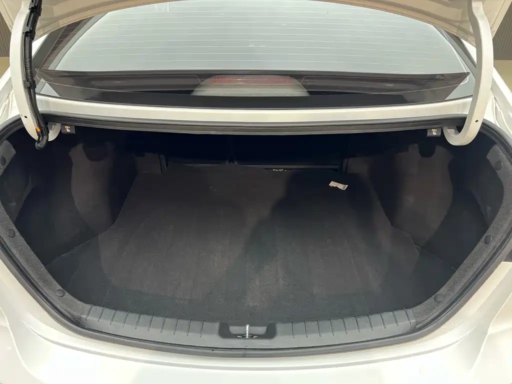 Hyundai Elantra 2020 1.5L CVT Zhixuan Elite