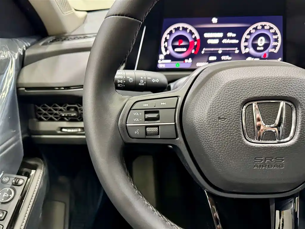 2025 Honda Accord Sport Series 260TURBO Luxury Edition