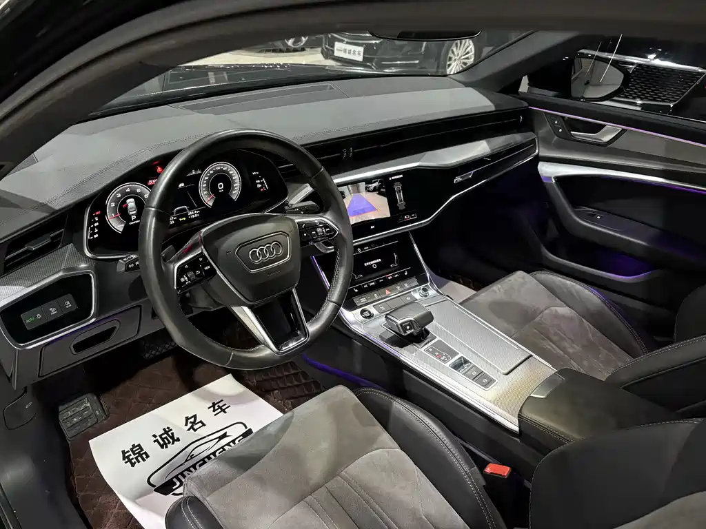 Audi A6L 2021 model 45 TFSI Zhenxuan Dynamic Edition
