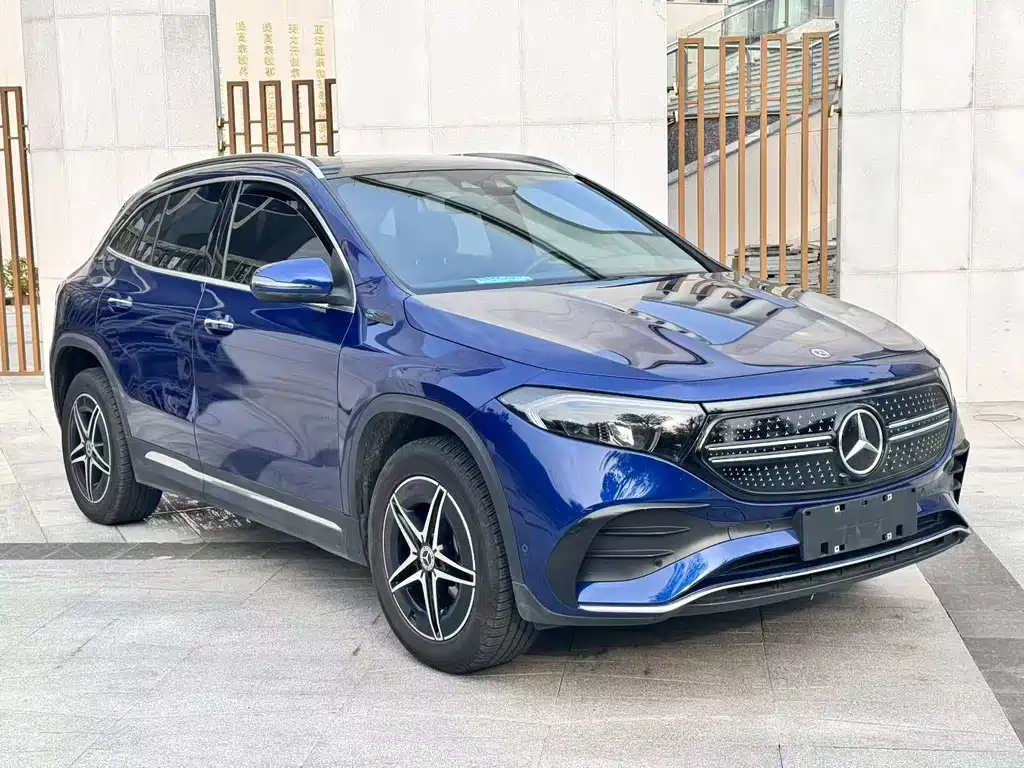Mercedes-Benz EQA 300 4MATIC Launch Edition 2022
