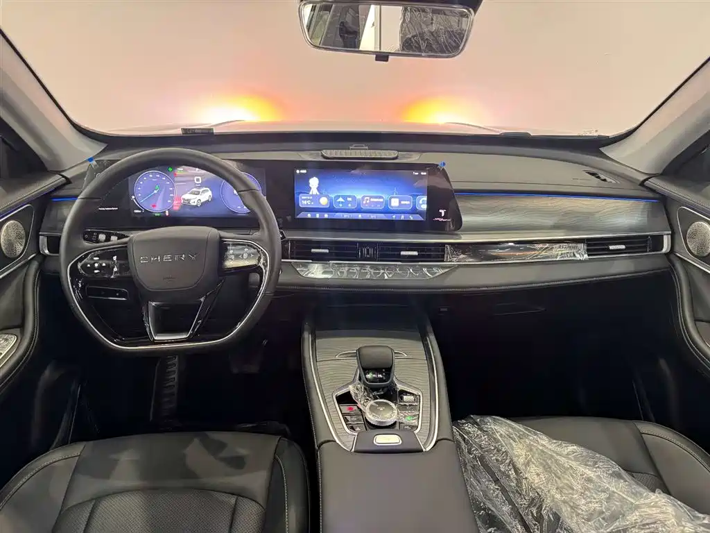 Chery Tiggo 8 PRO New Energy 2025 Champion Edition 1.5T 100km Premium