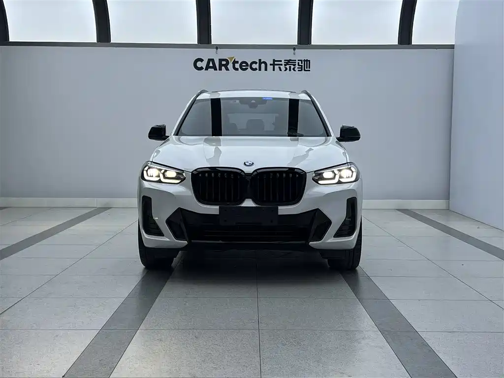 BMW X3 2023 xDrive30i Leading Edition M Night Shadow Package