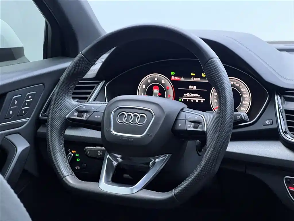 Audi Q5L Sportback 2022 40 TFSI Luxury