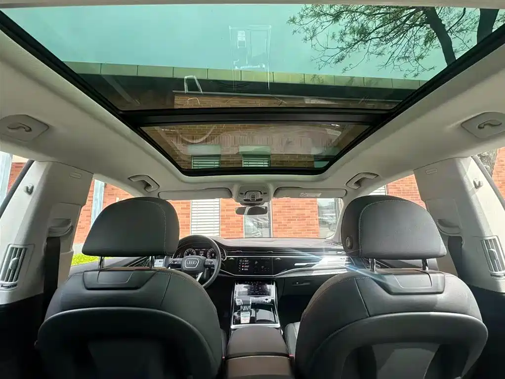 Audi Q8 2024 55 TFSI Luxury Dynamic