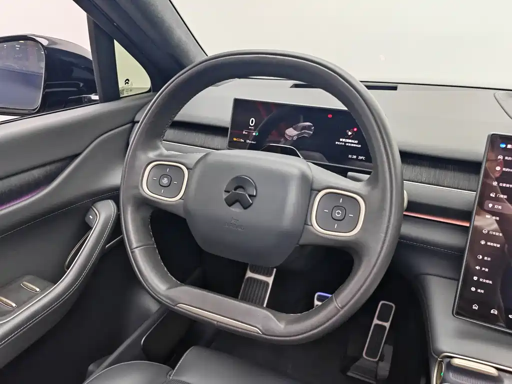 NIO ES8 2024 75kWh