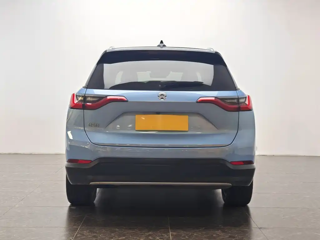 NIO ES8 2018 355km Base Edition 7-Seater