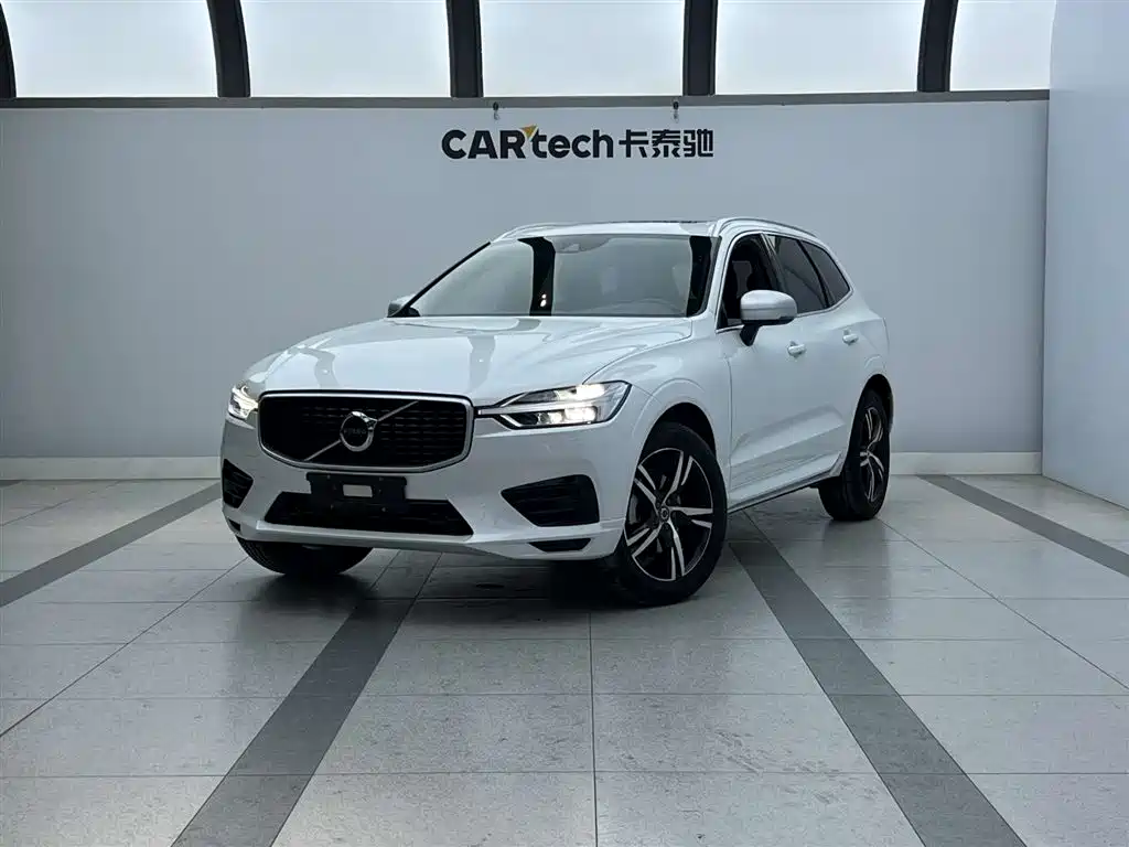 Volvo XC60 2018 T5 AWD Zhiyuan Sport Edition