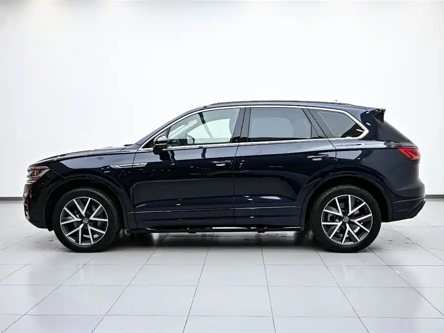 Volkswagen Touareg 2021 3.0 TSI Rui Xiang Edition Classic Sport Package