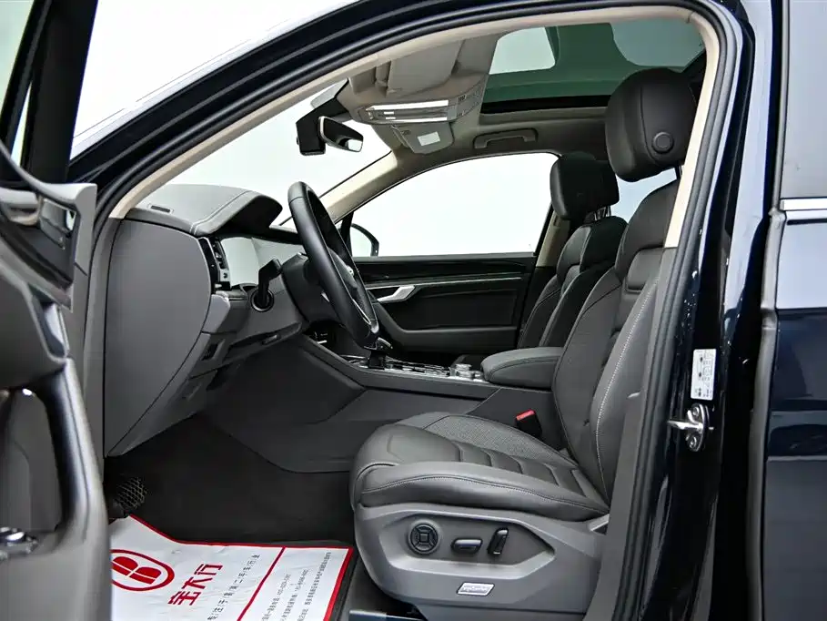 Volkswagen Touareg 2021 3.0 TSI Rui Xiang Edition Classic Sport Package