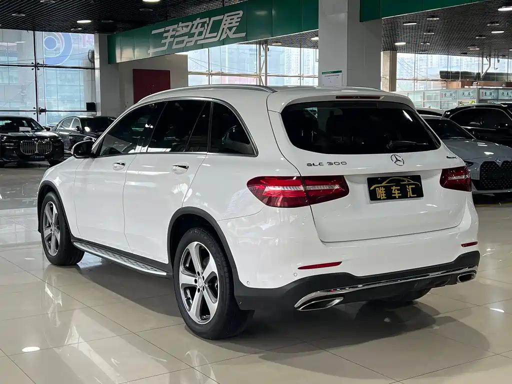 Mercedes-Benz GLC 260 4MATIC Luxury Edition 2017