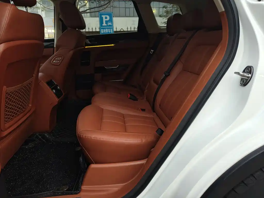 Zotye T700 2017 1.8T DCT Premium