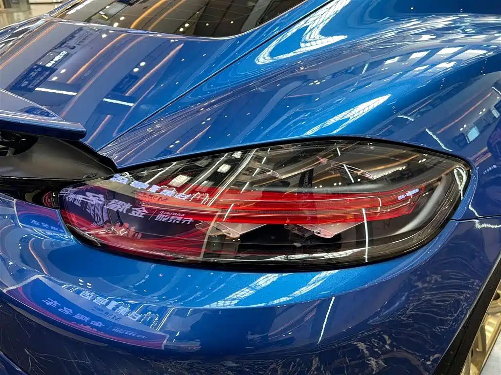Porsche 718 Cayman