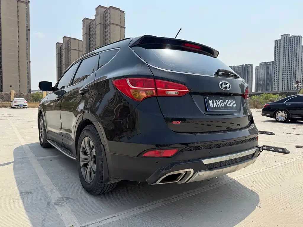 Hyundai Santa Fe 2013 2.4L Automatic FWD Comfort