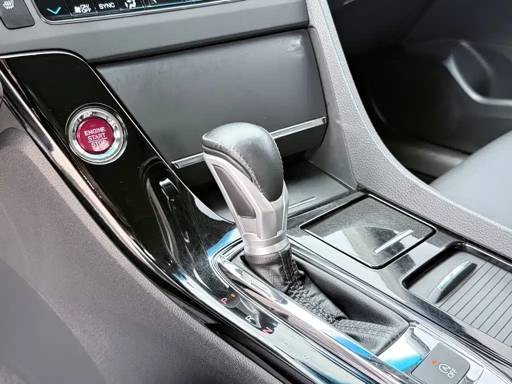 Spirior 2015 2.4L Noble Edition
