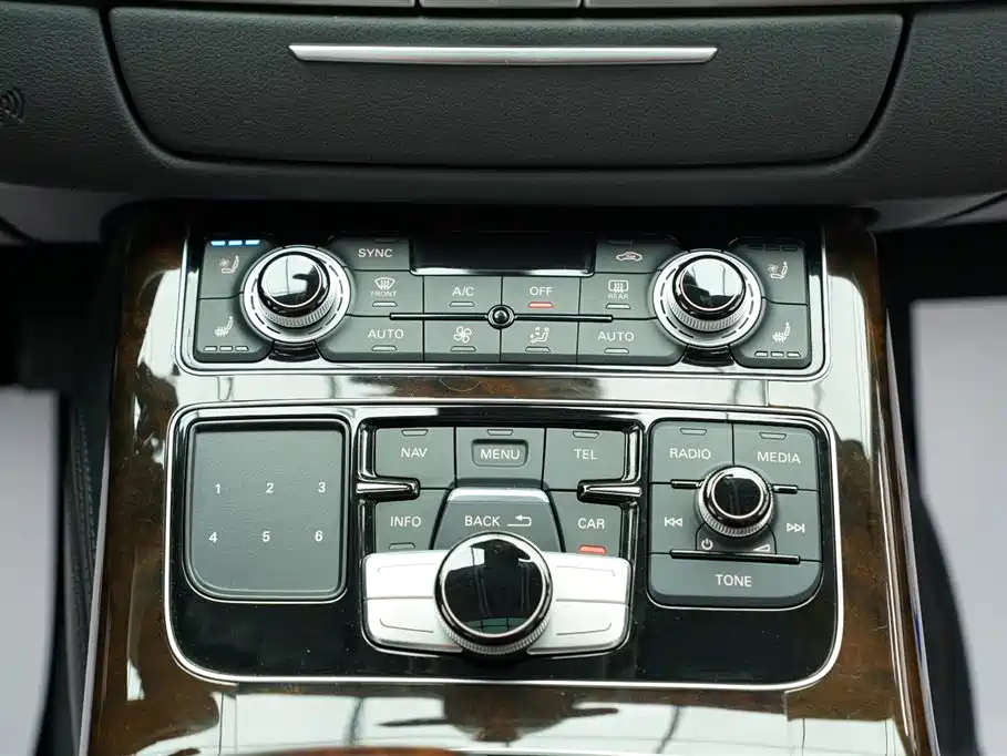 2017 Audi A8L 50 TFSI quattro Prestige
