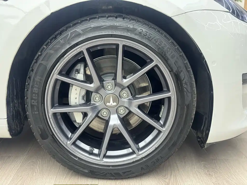 Tesla Model 3 2022 Rear-Wheel Drive
