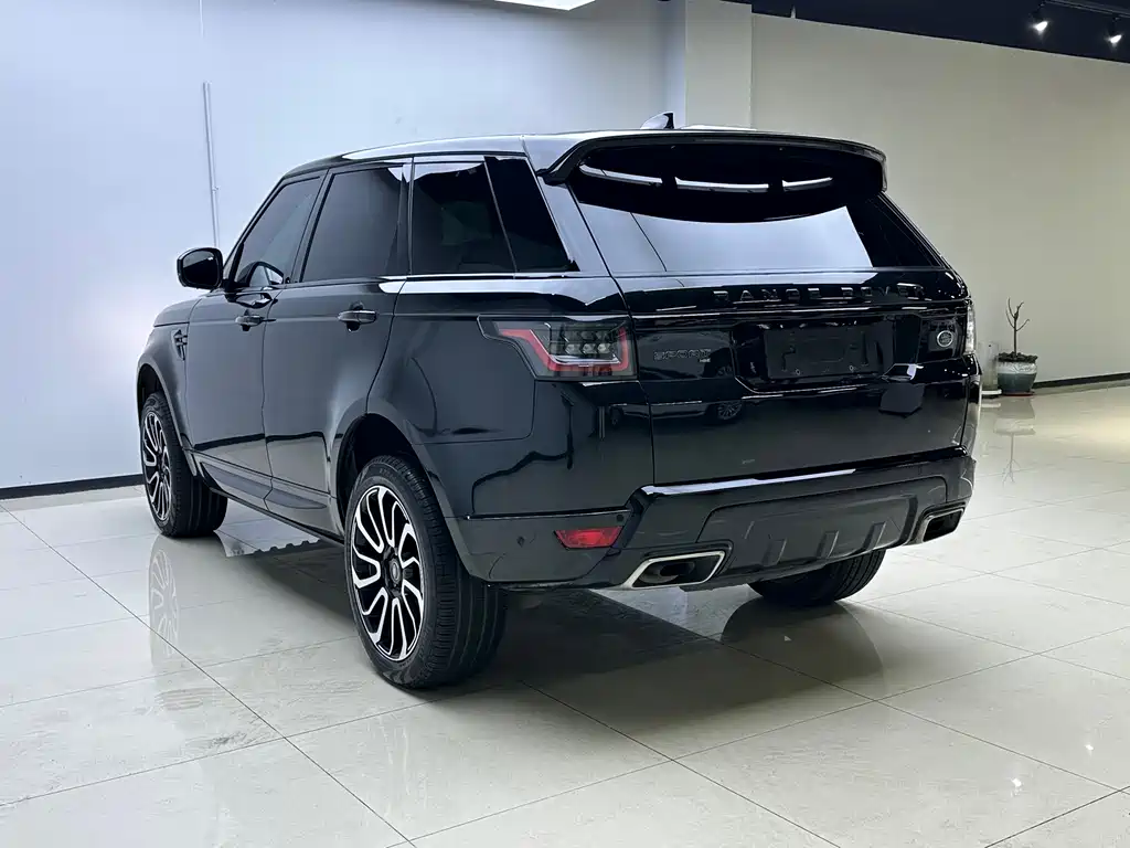 Range Rover Sport 2021 3.0 L6 Dynamic Black Edition